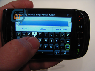 Illustration for article titled Leaked: Production-Level BlackBerry Bold 9800 Pics